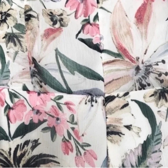 NEW Calvin Klein Flounce Sleeve Dress Ruffle Hem Floral White Lilac Pink Size 4 - Picture 6 of 13